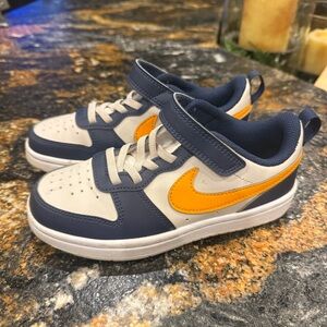 Kids Nike Court Borough Low Recraft Size 13C